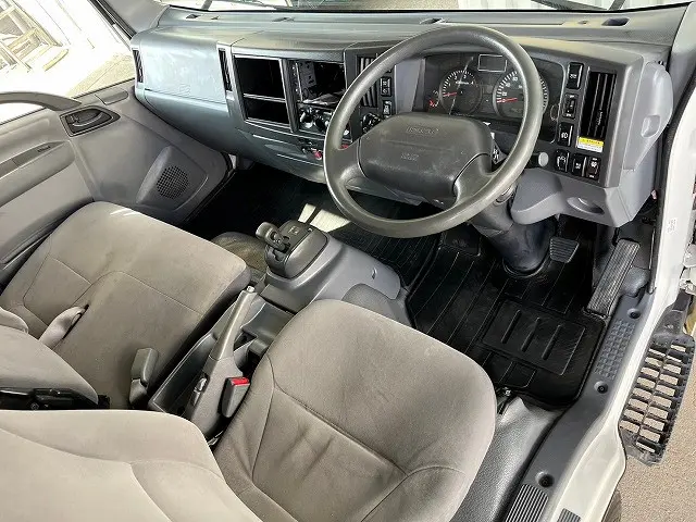 いすゞ エルフ TKG-NPR85AN(2WD)の写真18