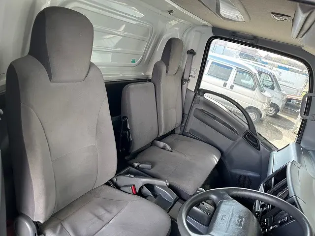 いすゞ エルフ TKG-NPR85AN(2WD)の写真19