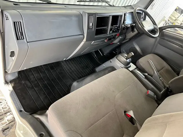 いすゞ エルフ TKG-NPR85AN(2WD)の写真21