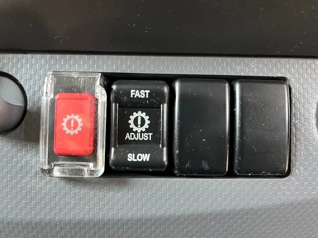 いすゞ エルフ TKG-NPR85AN(2WD)の写真27