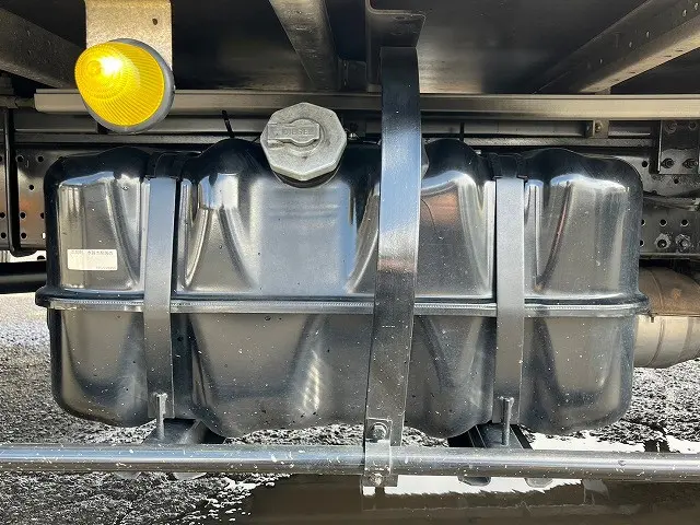 いすゞ エルフ TKG-NPR85AN(2WD)の写真47