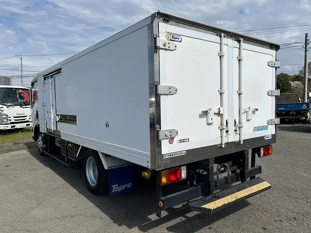 いすゞ エルフ TKG-NPR85AN(2WD)の写真7