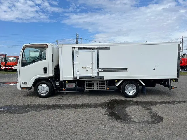 いすゞ エルフ TKG-NPR85AN(2WD)の写真8