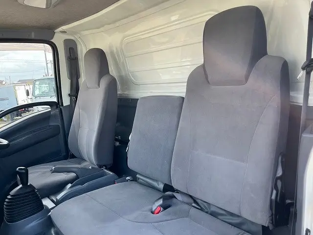 いすゞ エルフ TKG-NPR85AN(2WD)の写真23