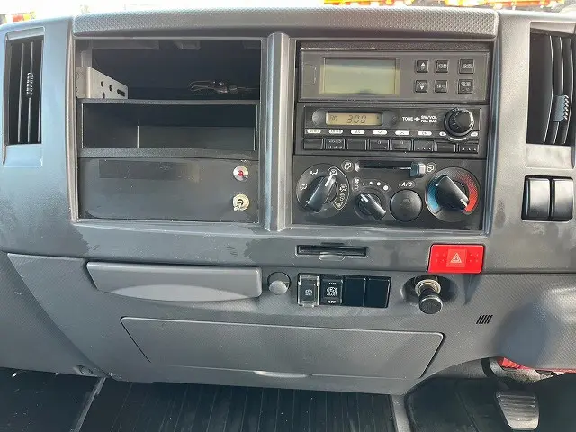 いすゞ エルフ TKG-NPR85AN(2WD)の写真29