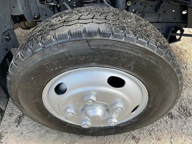 いすゞ エルフ TKG-NPR85AN(2WD)の写真40