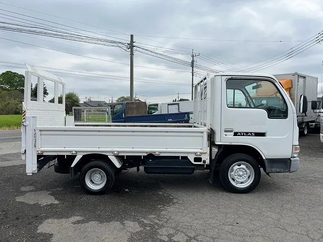 日産 アトラス TC-SH2F23(2WD)の写真5