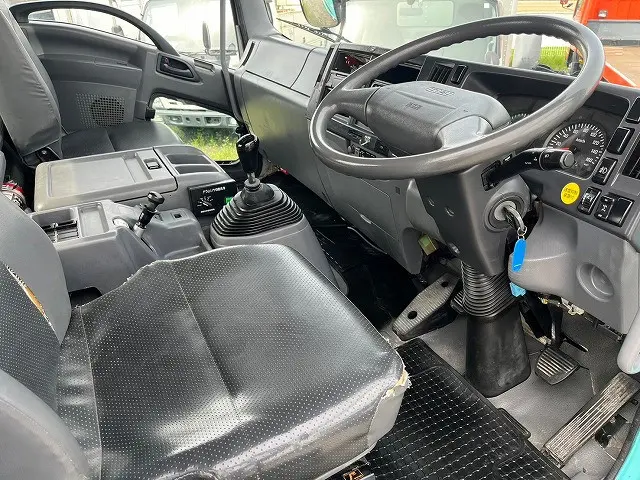 いすゞ フォワード QDG-FVZ34U2(未入力/関係無)の写真24