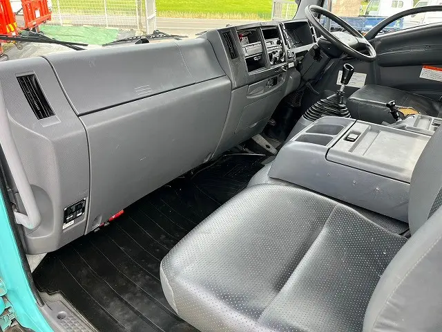 いすゞ フォワード QDG-FVZ34U2(未入力/関係無)の写真28