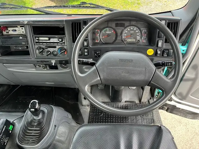 いすゞ フォワード QDG-FVZ34U2(未入力/関係無)の写真31