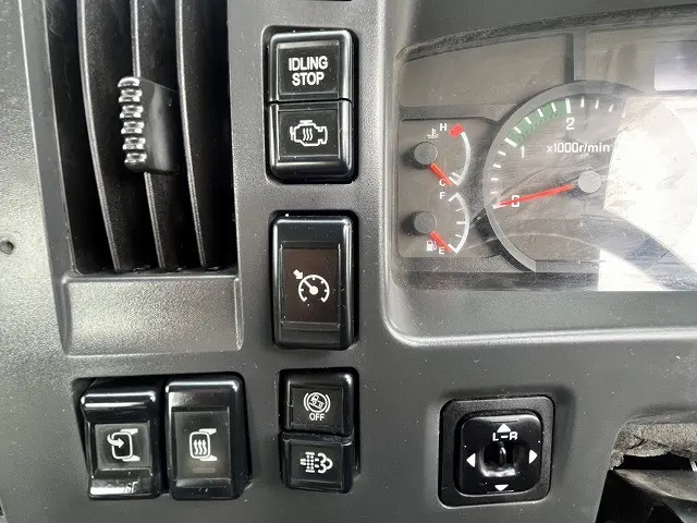 いすゞ フォワード QDG-FVZ34U2(未入力/関係無)の写真33