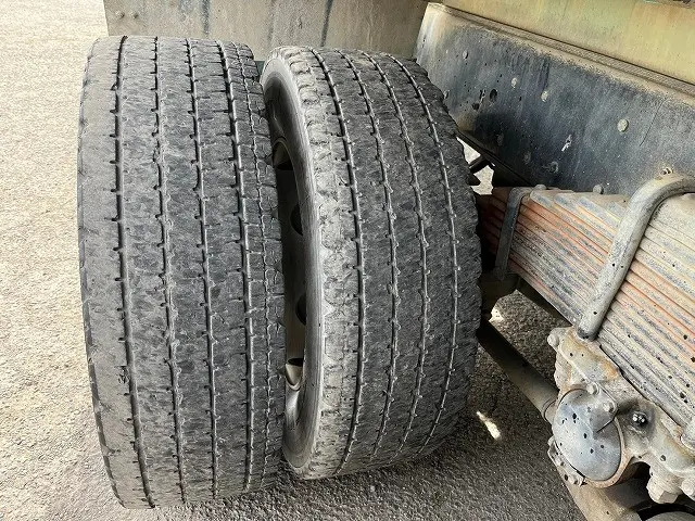 いすゞ フォワード QDG-FVZ34U2(未入力/関係無)の写真47