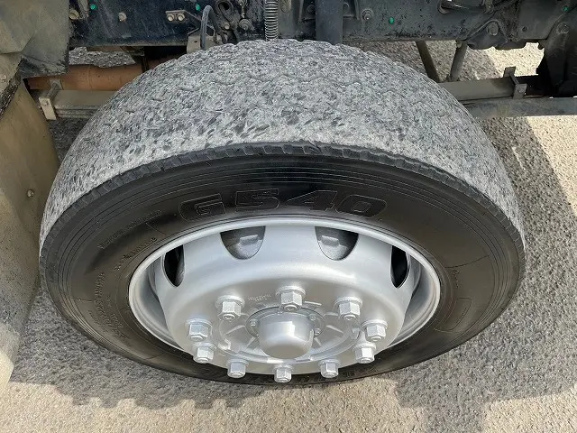 いすゞ フォワード QDG-FVZ34U2(未入力/関係無)の写真49