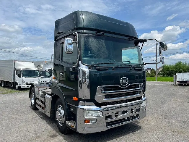 ★H24-クオン・トラクターヘッド★第5輪荷重11.5トン！★ハイルーフ！★|ＵＤ クオン LKG-GK5XAB(未入力/関係無)の写真4