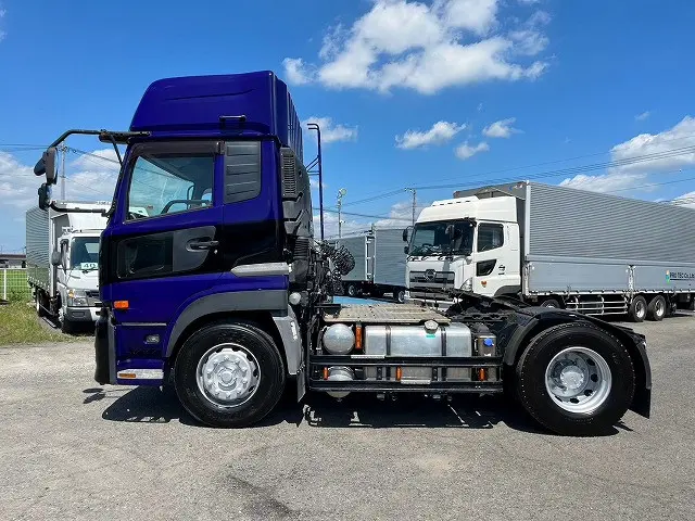 ★H26-クオン・トラクターヘッド★海コン緩和時11.5トン！★ハイルーフ！★★|ＵＤ クオン QKG-GK5XAB(未入力/関係無)の写真10