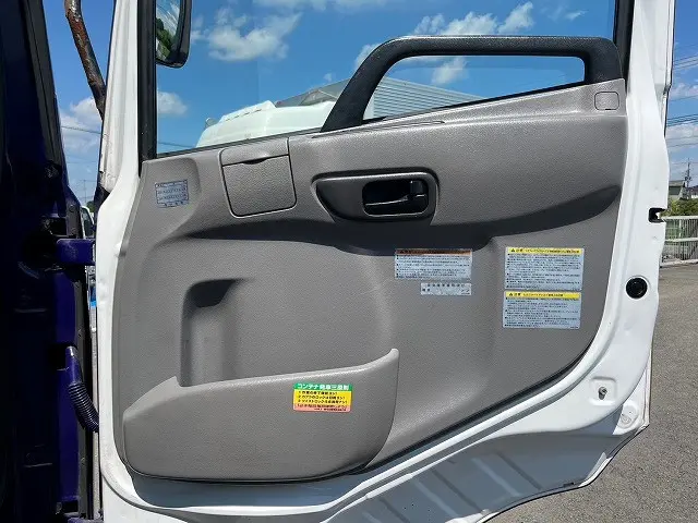 ＵＤ クオン QKG-GK5XAB(未入力/関係無)の写真15