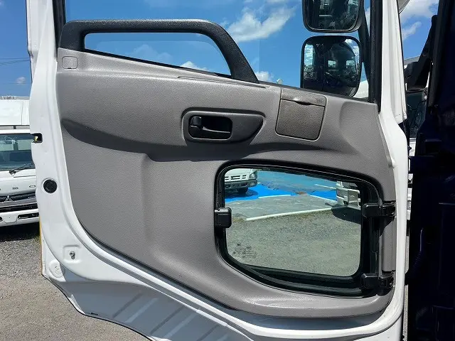 ＵＤ クオン QKG-GK5XAB(未入力/関係無)の写真19