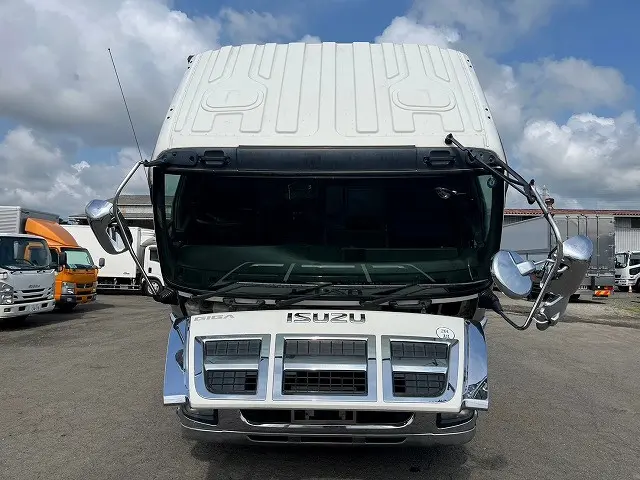 ★9520×2360ボディ！★いすゞ6UZ1★380馬力！H27-ギガ・冷蔵冷凍車★|いすゞ ギガ QKG-CYJ77A(8x4)の写真3