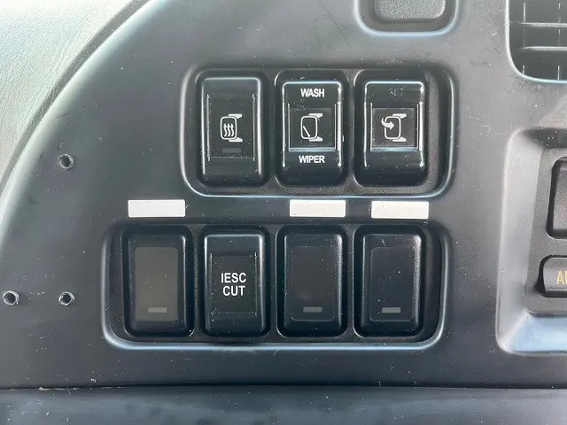 いすゞ ギガ QKG-CYJ77A(8x4)の写真32