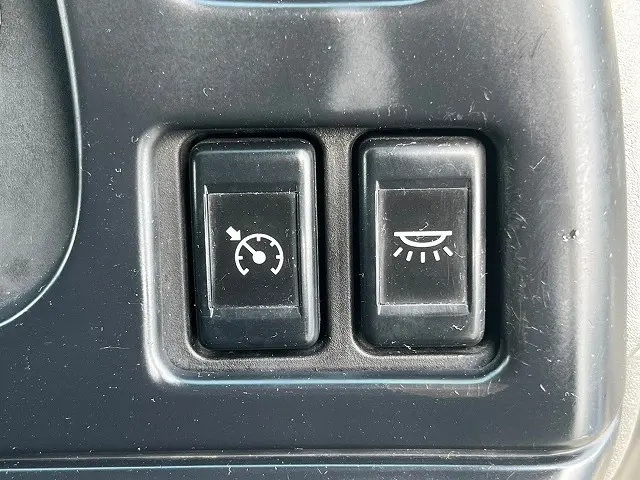 いすゞ ギガ QKG-CYJ77A(8x4)の写真33