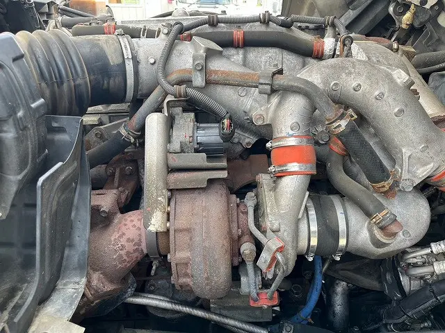 いすゞ ギガ QKG-CYJ77A(8x4)の写真43