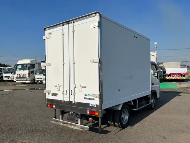 三菱 キャンター TPG-FBA00(2WD)の写真10