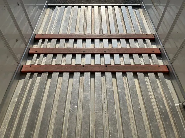 三菱 キャンター TPG-FBA00(2WD)の写真16