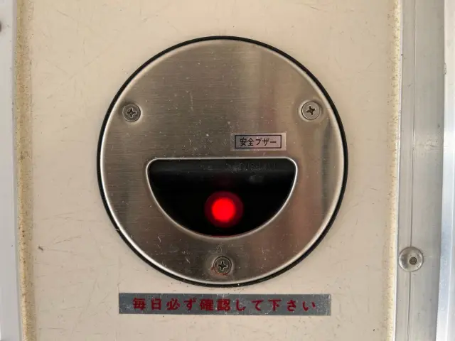 三菱 キャンター TPG-FBA00(2WD)の写真17