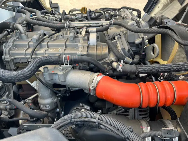 三菱 キャンター TPG-FBA00(2WD)の写真36