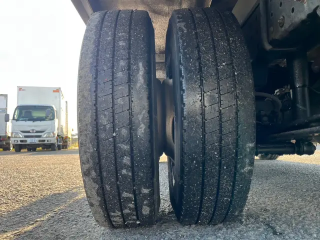 三菱 キャンター TPG-FBA00(2WD)の写真40