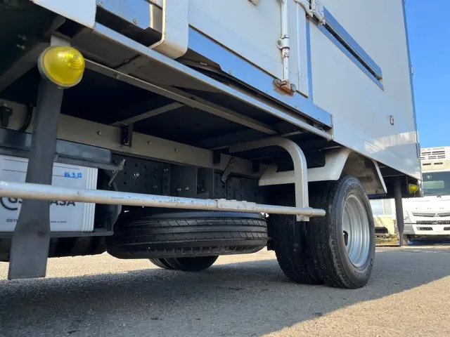 三菱 キャンター TPG-FBA00(2WD)の写真43