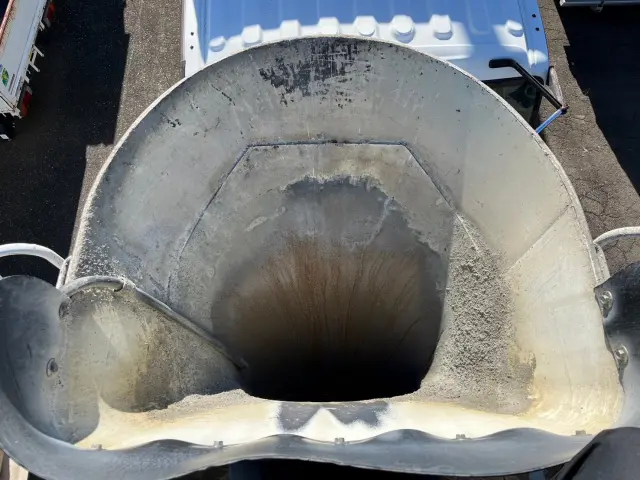 日野 プロフィア 2DG-FS1AGAの写真11