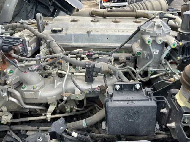 日野 プロフィア 2DG-FS1AGAの写真33