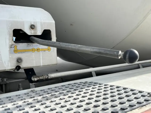 日野 プロフィア 2DG-FS1AGAの写真36