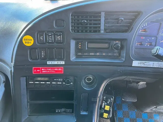 いすゞ ギガ QKG-CXZ77AT(6x4)の写真26