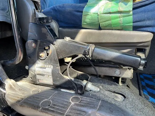 いすゞ ギガ QKG-CXZ77AT(6x4)の写真28