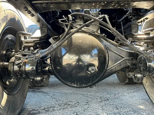 いすゞ ギガ QKG-CXZ77AT(6x4)の写真44