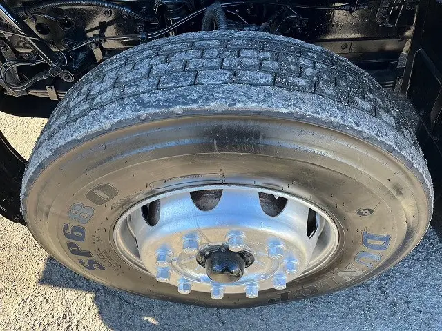 いすゞ ギガ QKG-CXZ77AT(6x4)の写真47