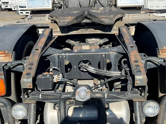 H25-スーパーグレート・トラクターヘッド★第5輪荷重11トン!★後輪エアサス!★|三菱 スーパーグレート QKG-FP54VDR(未入力/関係無)の写真10