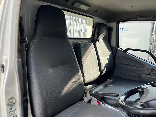 日野 デュトロ TKG-XZU620T(2WD)の写真22