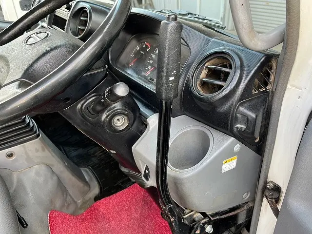 日野 デュトロ TKG-XZU620T(2WD)の写真33