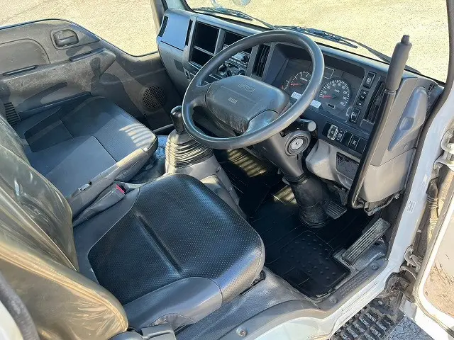 いすゞ エルフ TKG-NKR85AN(未入力/関係無)の写真21