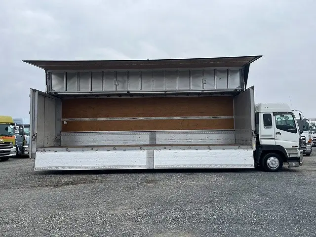 ★13.3トン積載!★センターローラー!★H20-ギガ・アルミウイング|いすゞ ギガ PKG-CYJ77W8(8x4)の写真11