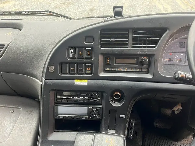 いすゞ ギガ PKG-CYJ77W8(8x4)の写真27