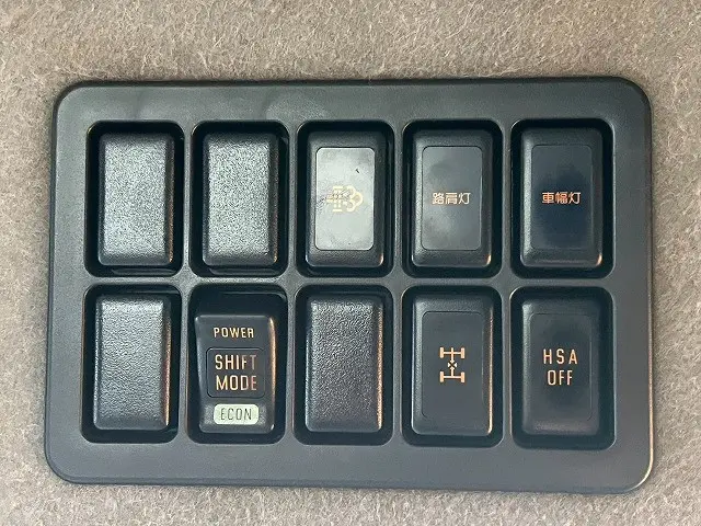 いすゞ ギガ PKG-CYJ77W8(8x4)の写真28