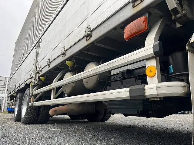 いすゞ ギガ PKG-CYJ77W8(8x4)の写真39