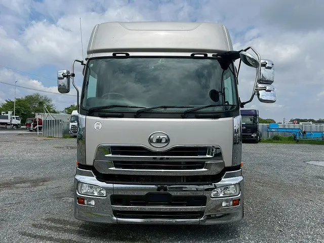 ★★13.8トン積載!★GVW25トン級!★H28-クオン・アルミウイング★|UD クオン QPG-CG5ZA(8x4)の写真2