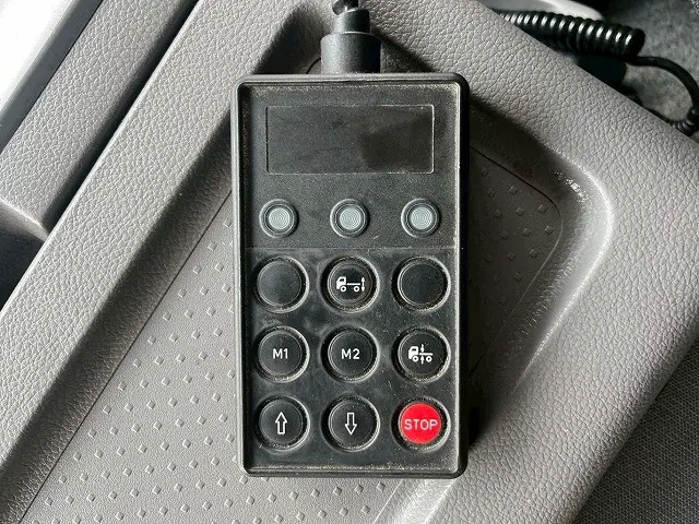 UD クオン QPG-CG5ZA(8x4)の写真33