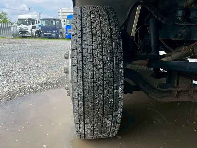 UD クオン QPG-CG5ZA(8x4)の写真45