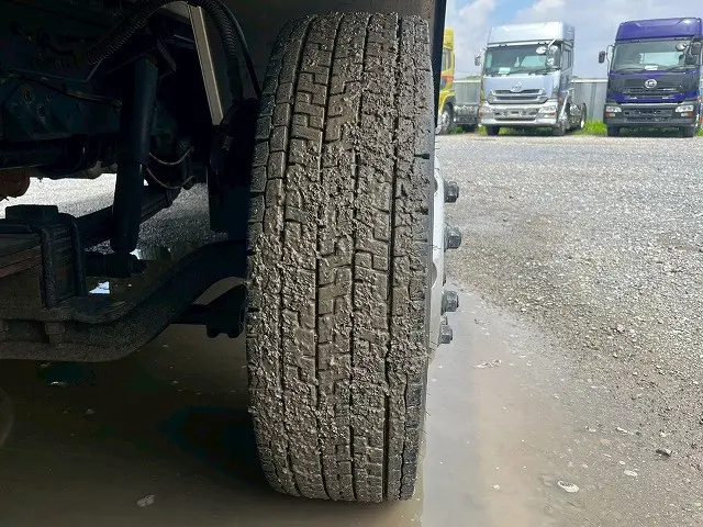 UD クオン QPG-CG5ZA(8x4)の写真46